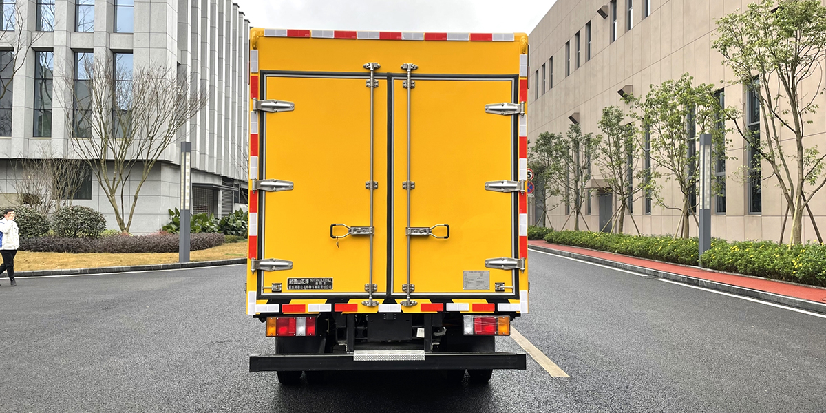 詳情二.jpg 詳情二.jpg